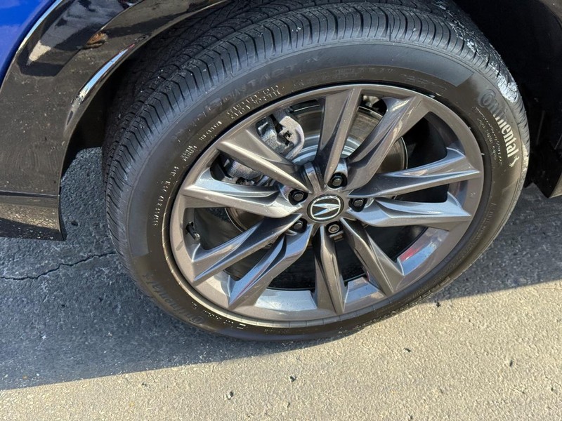 Acura ADX Vehicle Full-screen Gallery Image 08