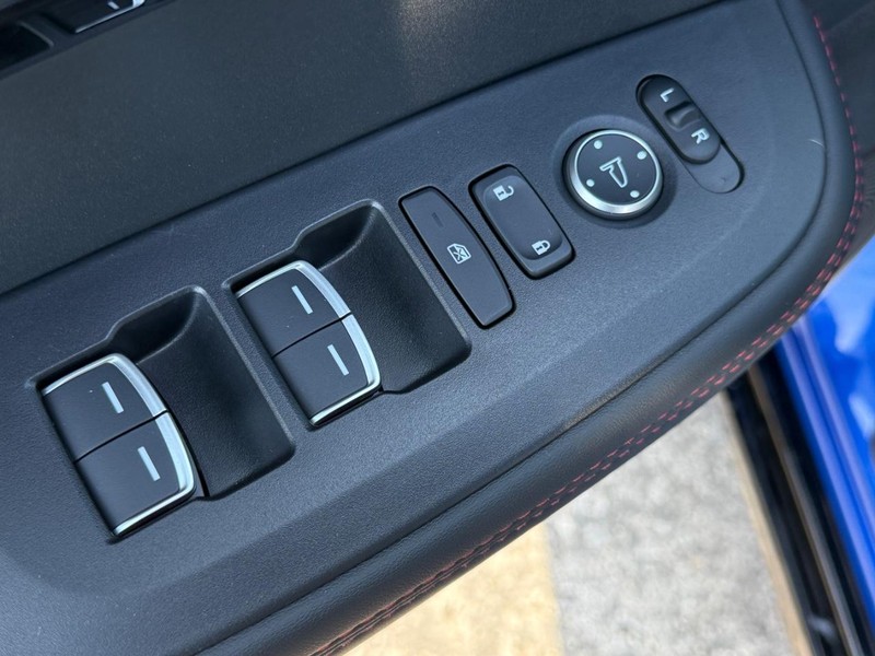 Acura ADX Vehicle Full-screen Gallery Image 15