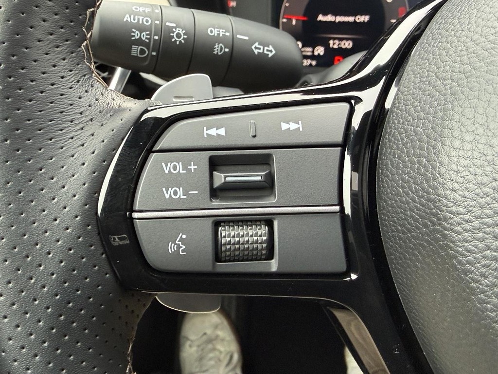 Acura ADX Vehicle Full-screen Gallery Image 16