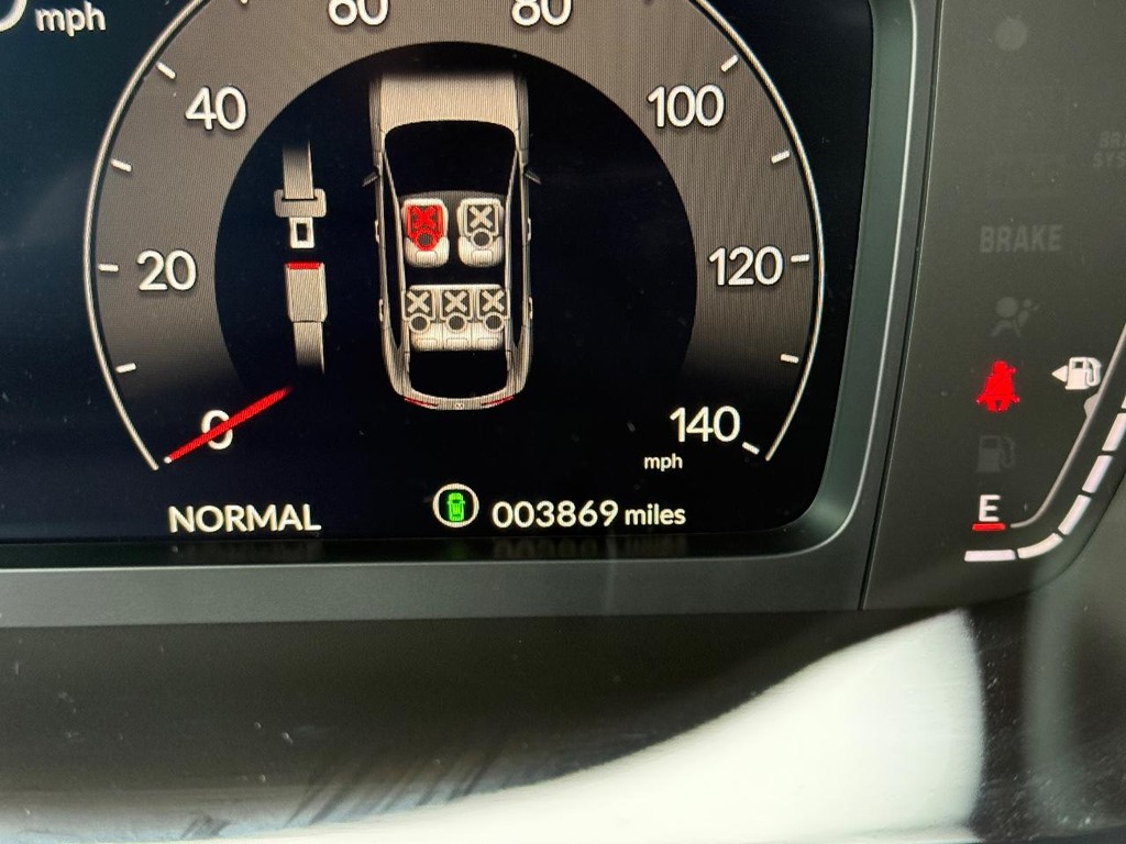 Acura ADX Vehicle Full-screen Gallery Image 19