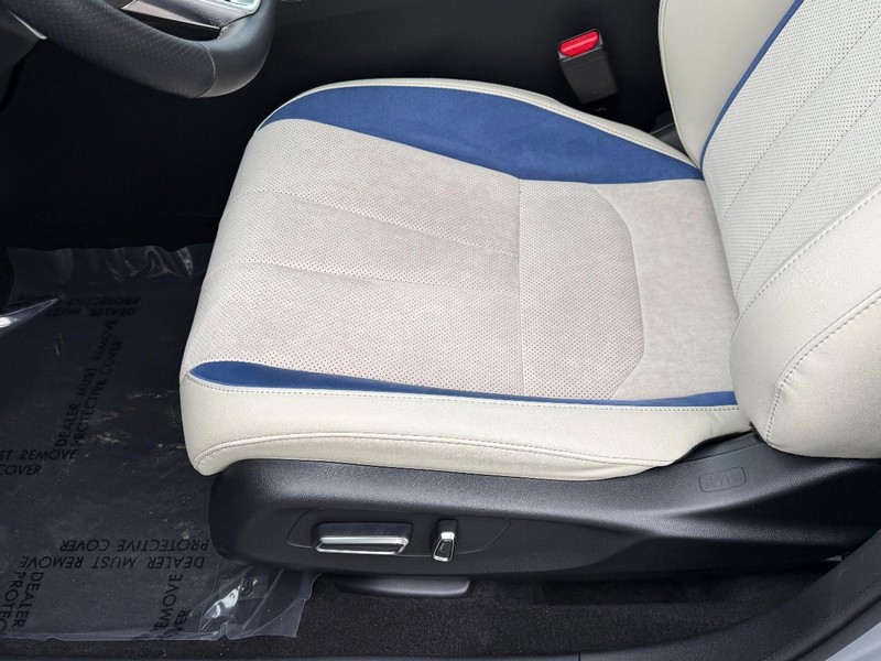 Acura ADX Vehicle Full-screen Gallery Image 15