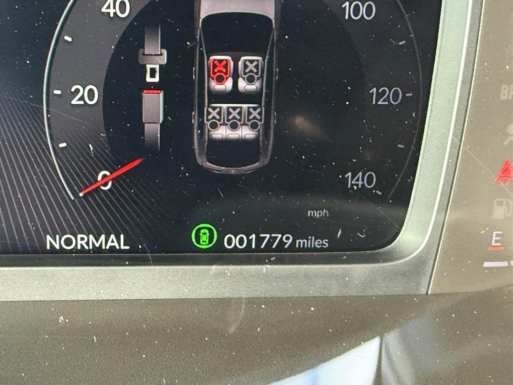 Acura ADX Vehicle Full-screen Gallery Image 20