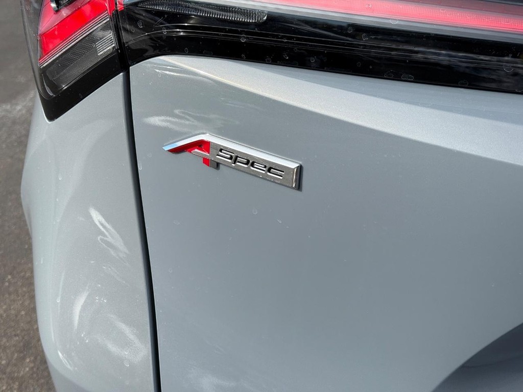 Acura ADX Vehicle Full-screen Gallery Image 06