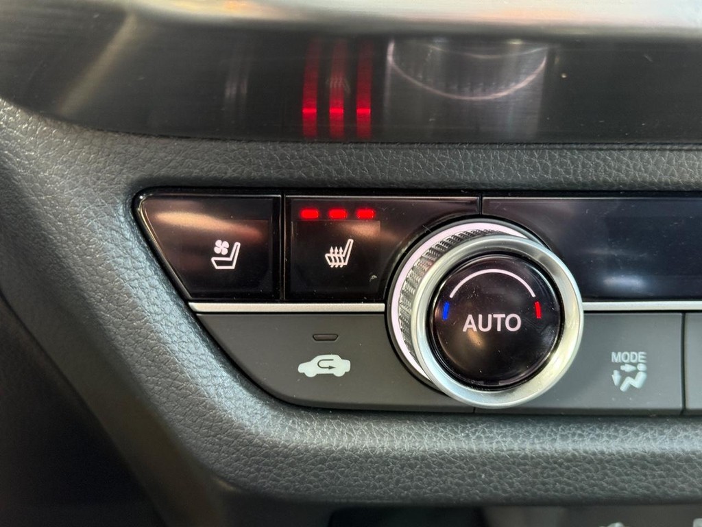 Acura ADX Vehicle Full-screen Gallery Image 22