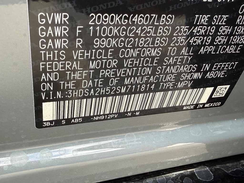 Acura ADX Vehicle Full-screen Gallery Image 23