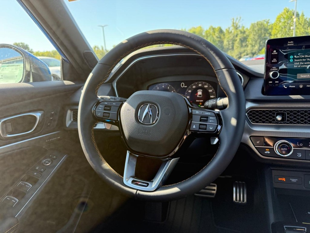 Acura Integra Vehicle Full-screen Gallery Image 08