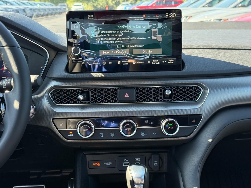 Acura Integra Vehicle Full-screen Gallery Image 09