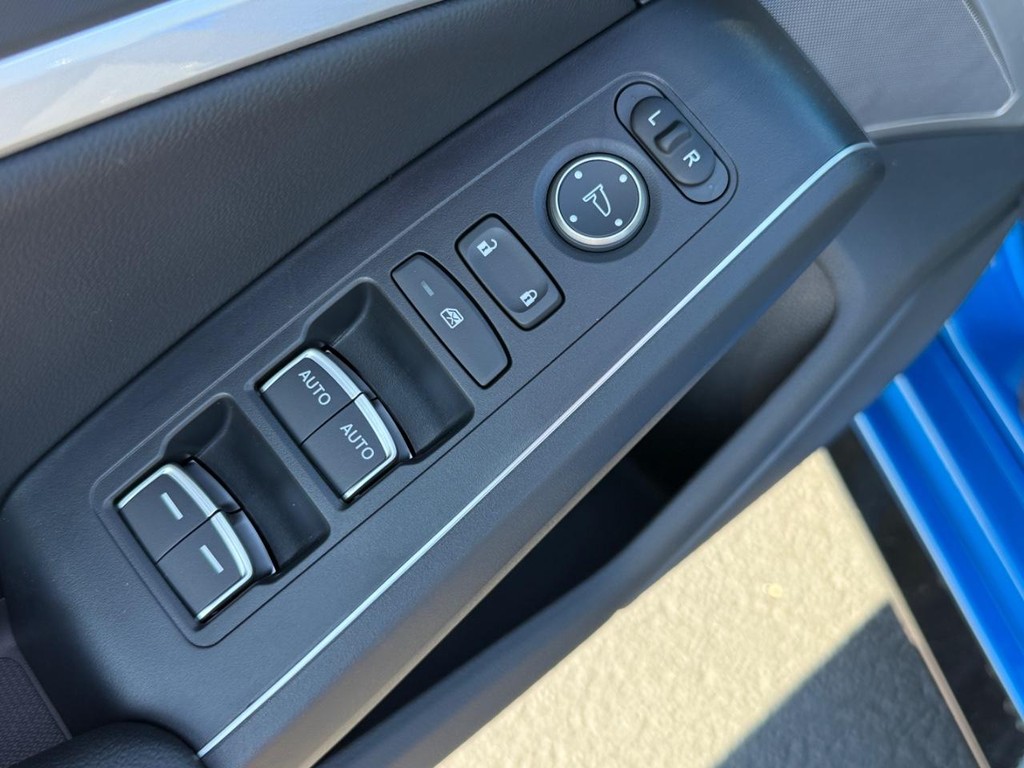 Acura Integra Vehicle Full-screen Gallery Image 10