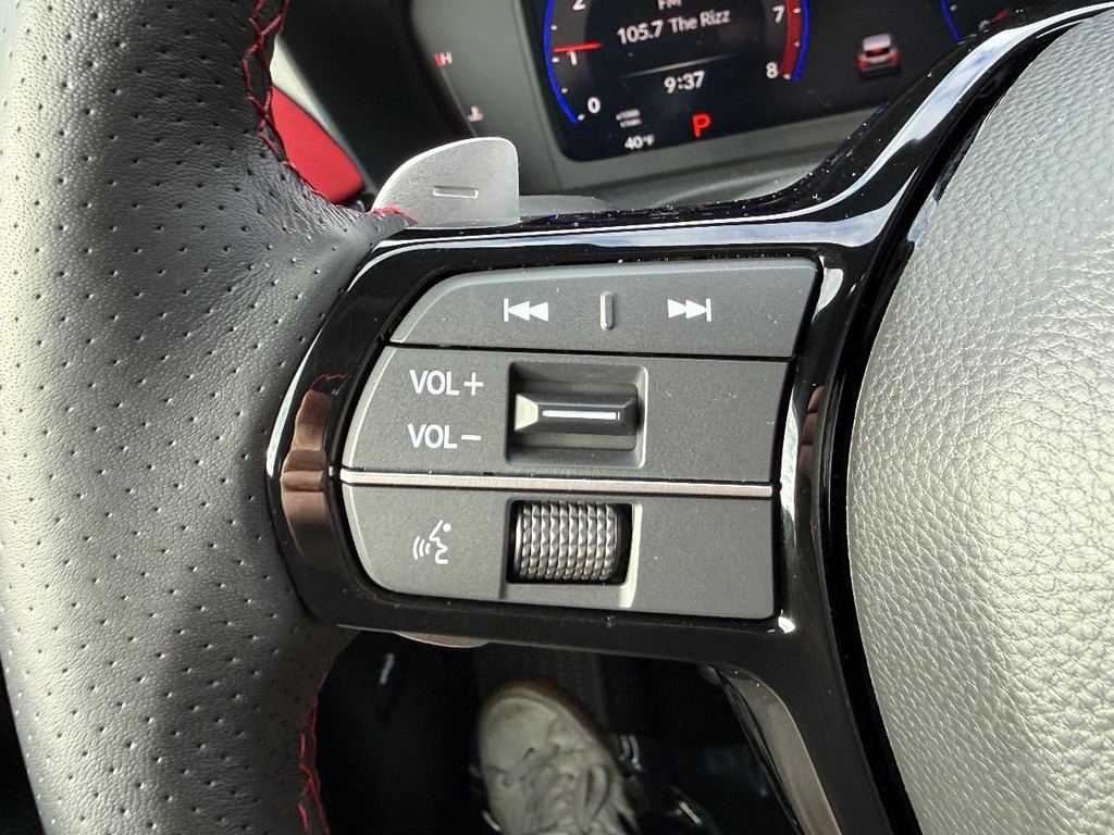 Acura ADX Vehicle Full-screen Gallery Image 17