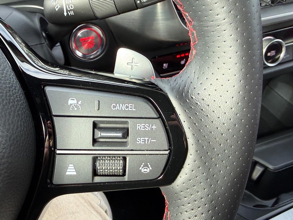 Acura ADX Vehicle Full-screen Gallery Image 18