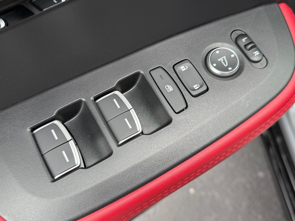 Acura ADX Vehicle Full-screen Gallery Image 15