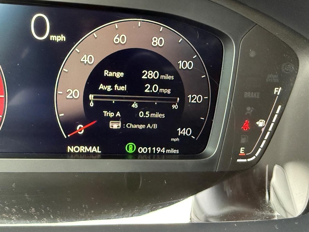 Acura ADX Vehicle Full-screen Gallery Image 20