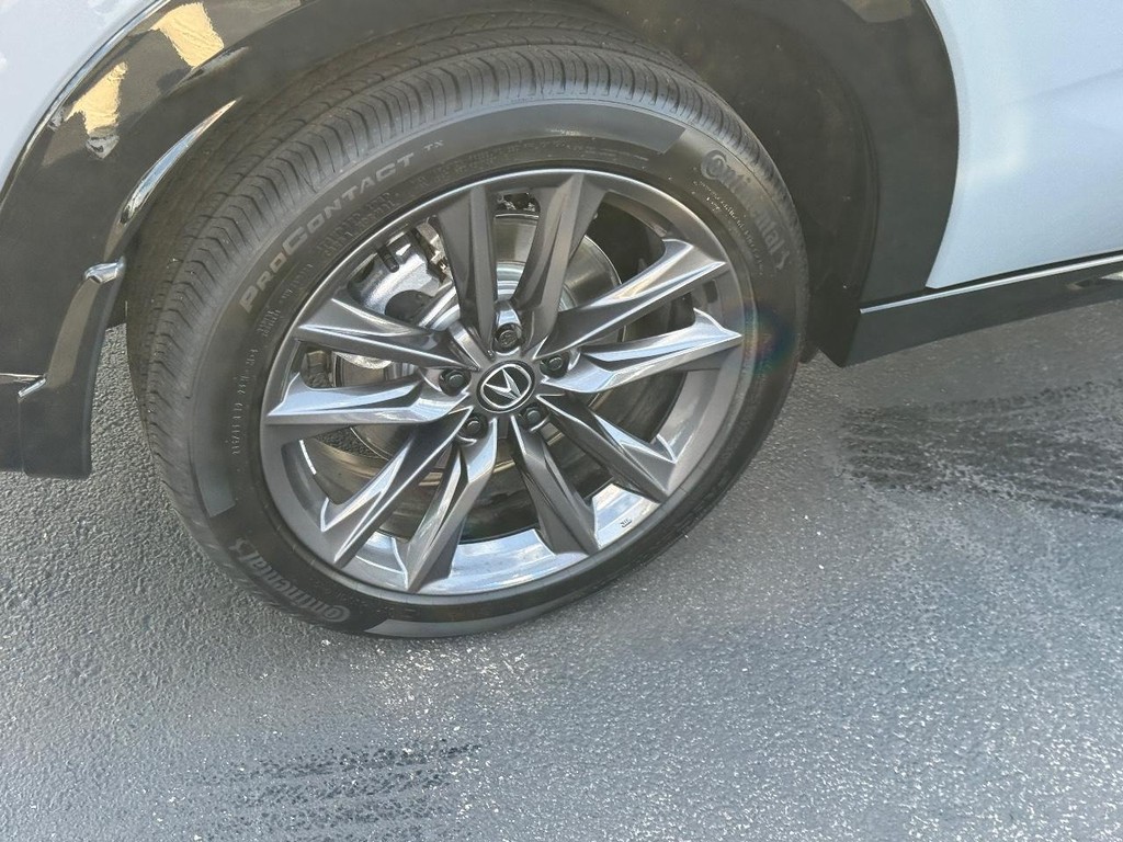 Acura ADX Vehicle Full-screen Gallery Image 08