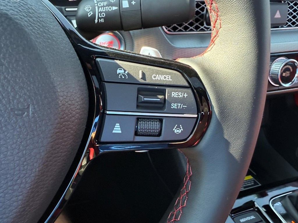 Acura Integra Vehicle Full-screen Gallery Image 16