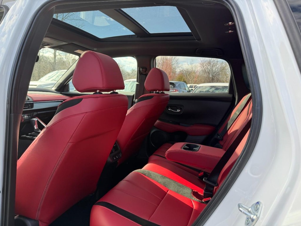 Acura ADX Vehicle Full-screen Gallery Image 10