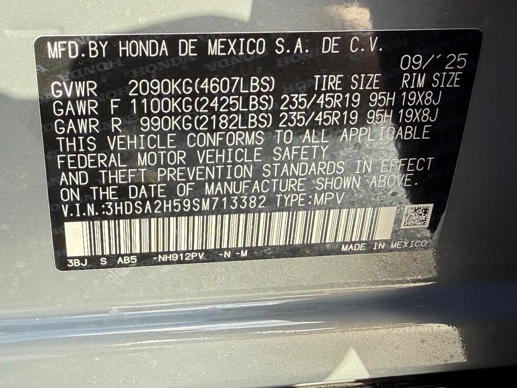 Acura ADX Vehicle Full-screen Gallery Image 23