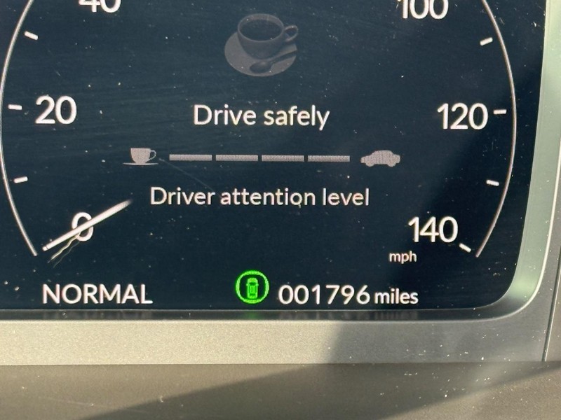 Acura ADX Vehicle Full-screen Gallery Image 19