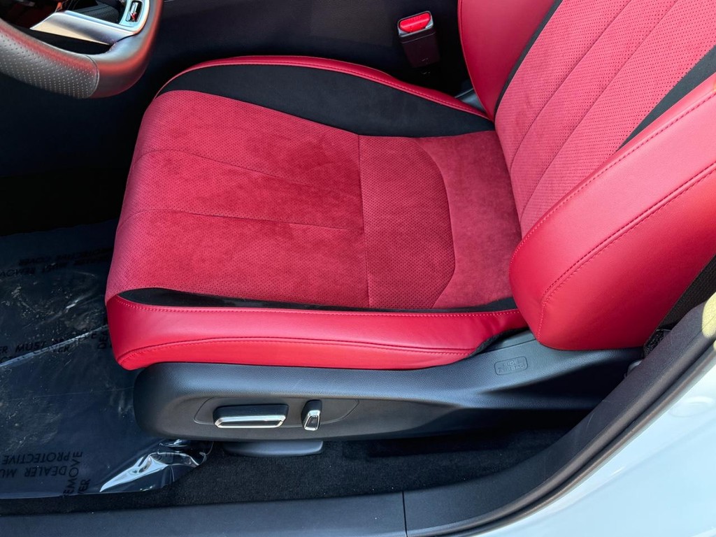 Acura ADX Vehicle Full-screen Gallery Image 16