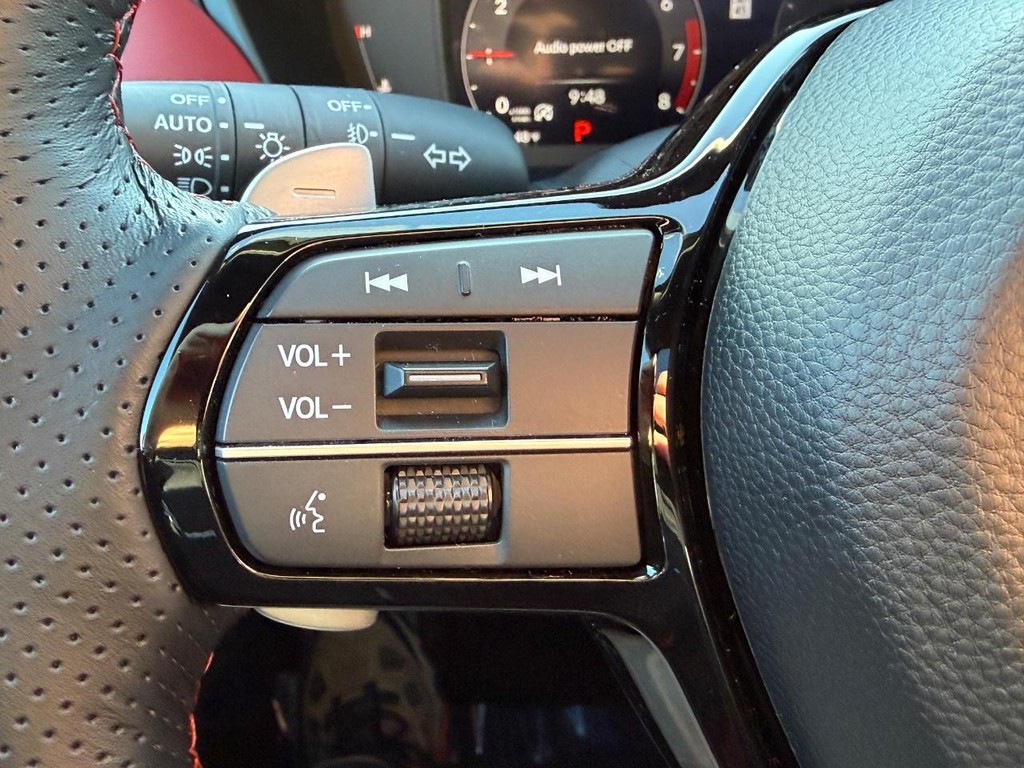 Acura ADX Vehicle Full-screen Gallery Image 17