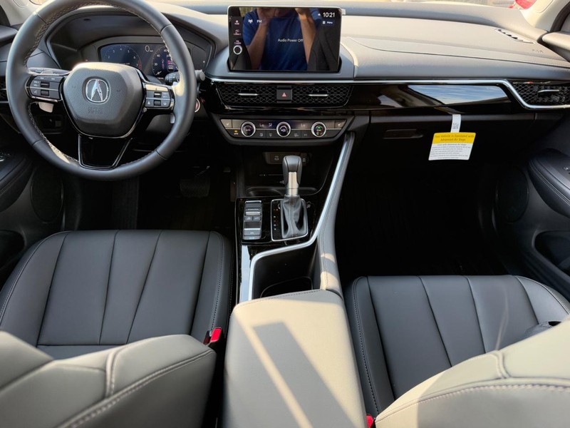 Acura ADX Vehicle Full-screen Gallery Image 06