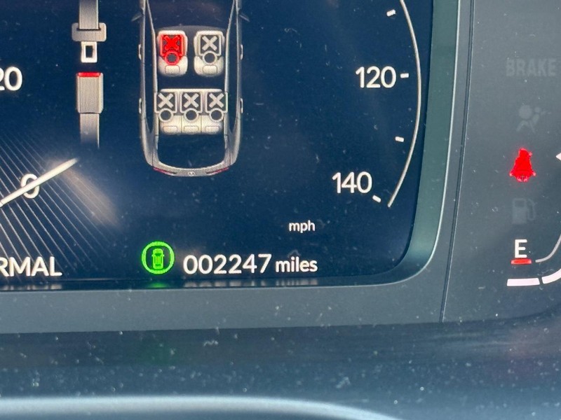 Acura ADX Vehicle Full-screen Gallery Image 14