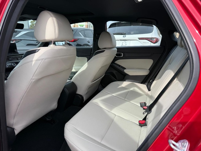 Acura Integra Vehicle Full-screen Gallery Image 10