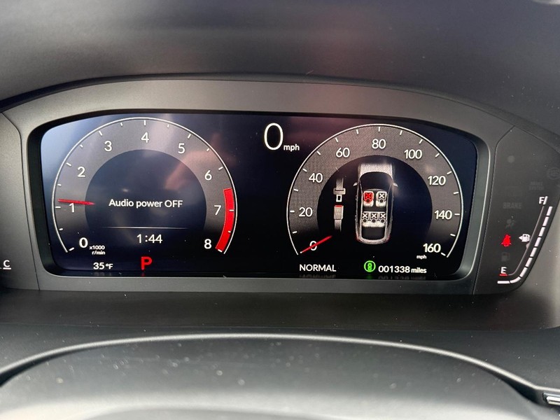 Acura Integra Vehicle Full-screen Gallery Image 18