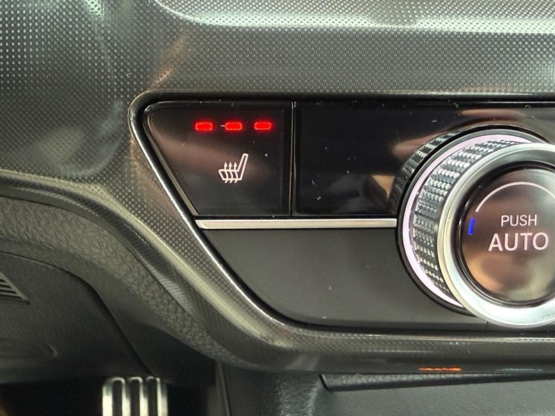 Acura Integra Vehicle Full-screen Gallery Image 21