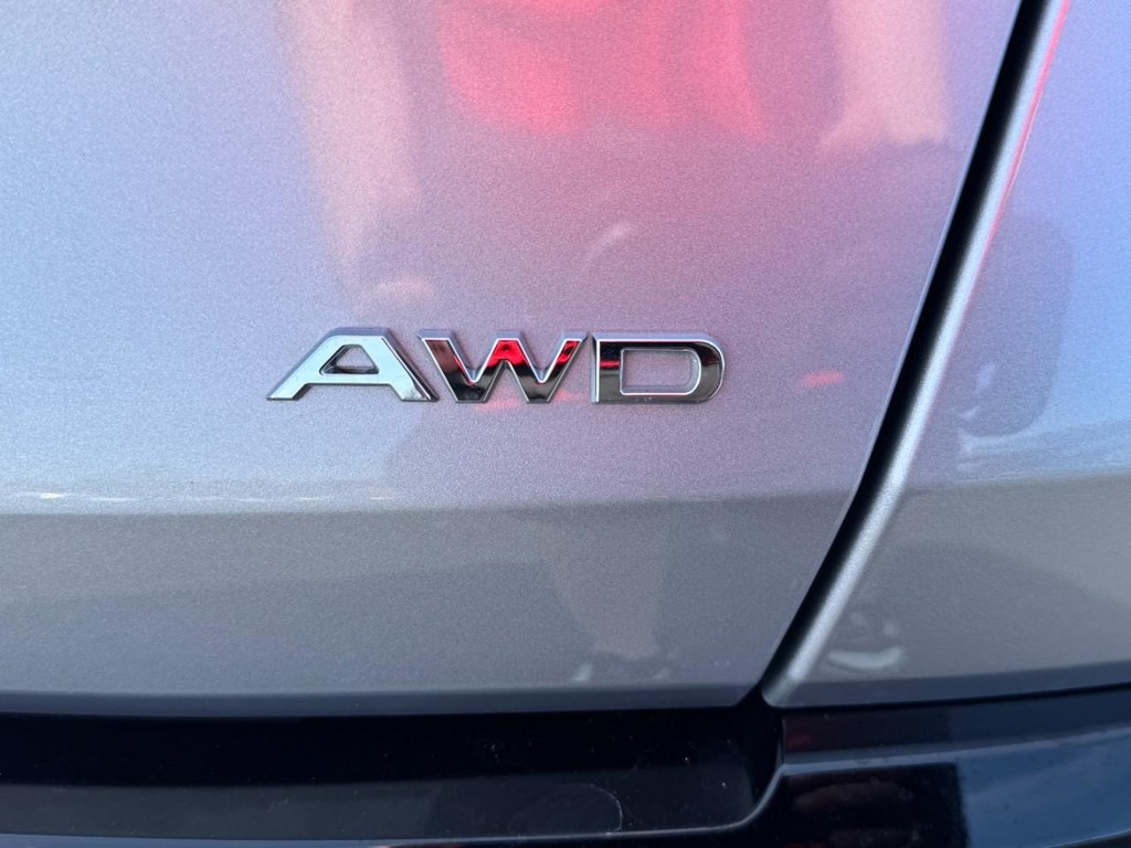 Acura ADX Vehicle Full-screen Gallery Image 07