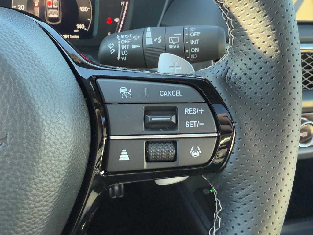 Acura ADX Vehicle Full-screen Gallery Image 13
