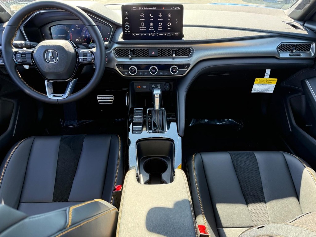 Acura Integra Vehicle Full-screen Gallery Image 12