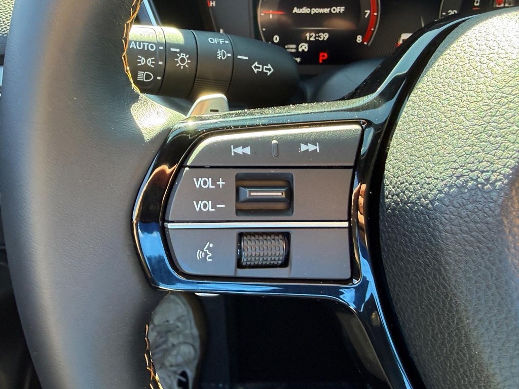 Acura Integra Vehicle Full-screen Gallery Image 18