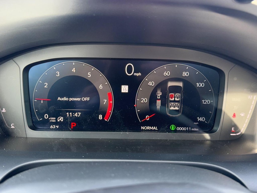 Acura ADX Vehicle Full-screen Gallery Image 14