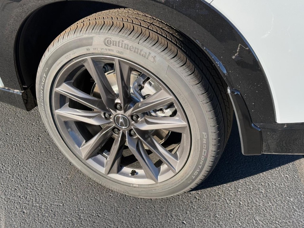 Acura ADX Vehicle Full-screen Gallery Image 04
