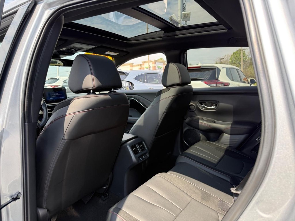 Acura ADX Vehicle Full-screen Gallery Image 11