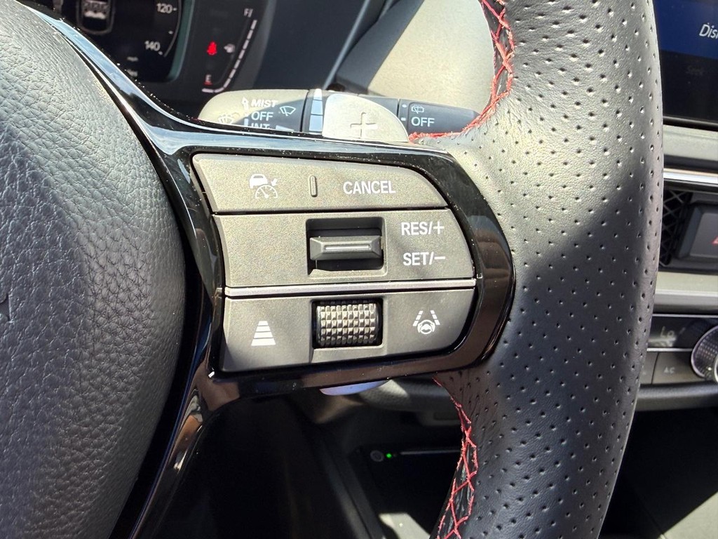 Acura ADX Vehicle Full-screen Gallery Image 19