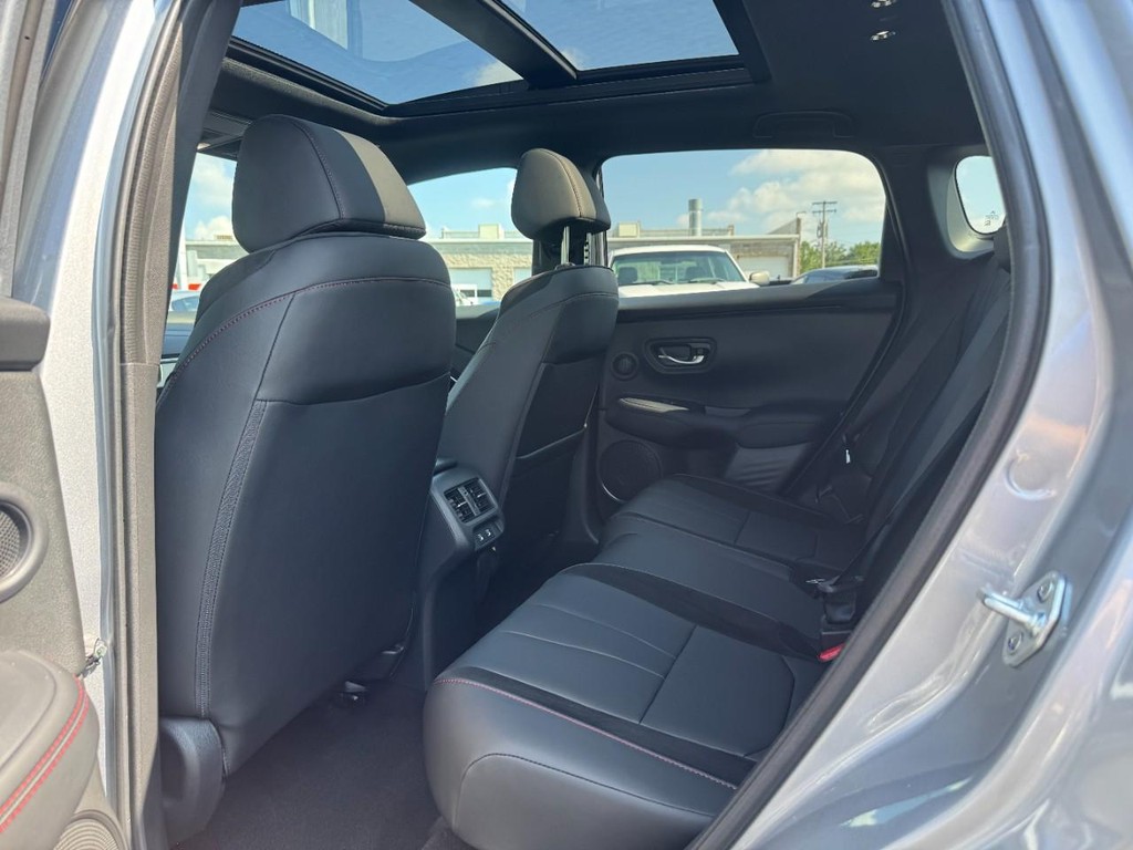 Acura ADX Vehicle Full-screen Gallery Image 11