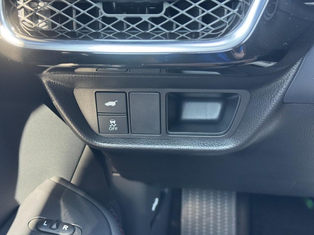 Acura ADX Vehicle Full-screen Gallery Image 19