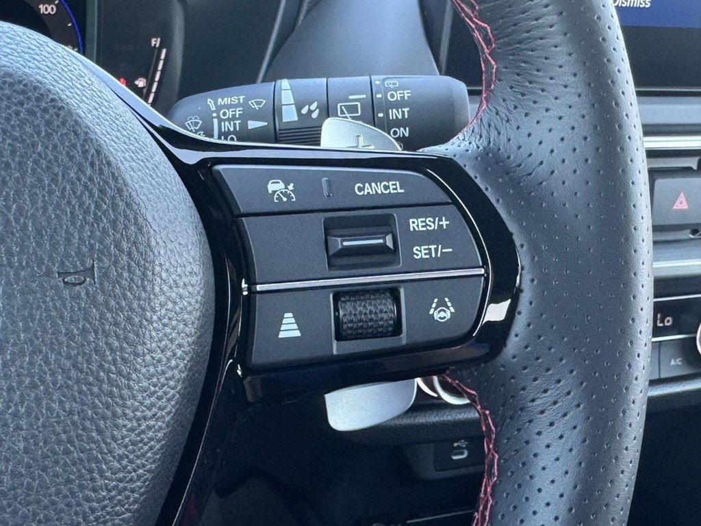 Acura ADX Vehicle Full-screen Gallery Image 21
