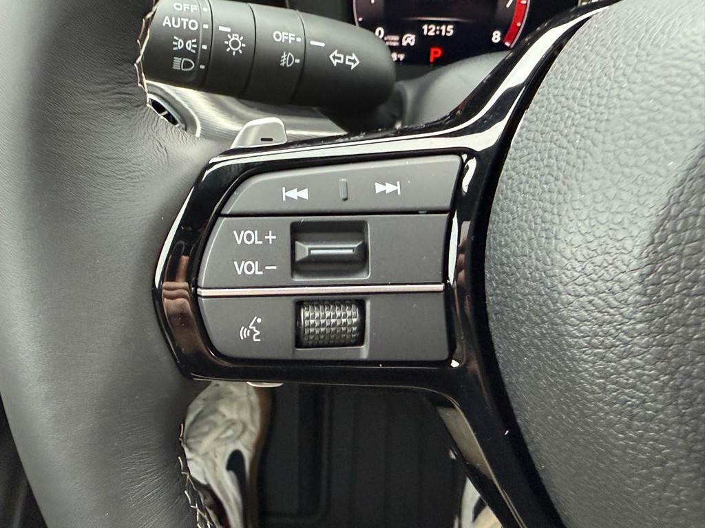 Acura Integra Vehicle Full-screen Gallery Image 13