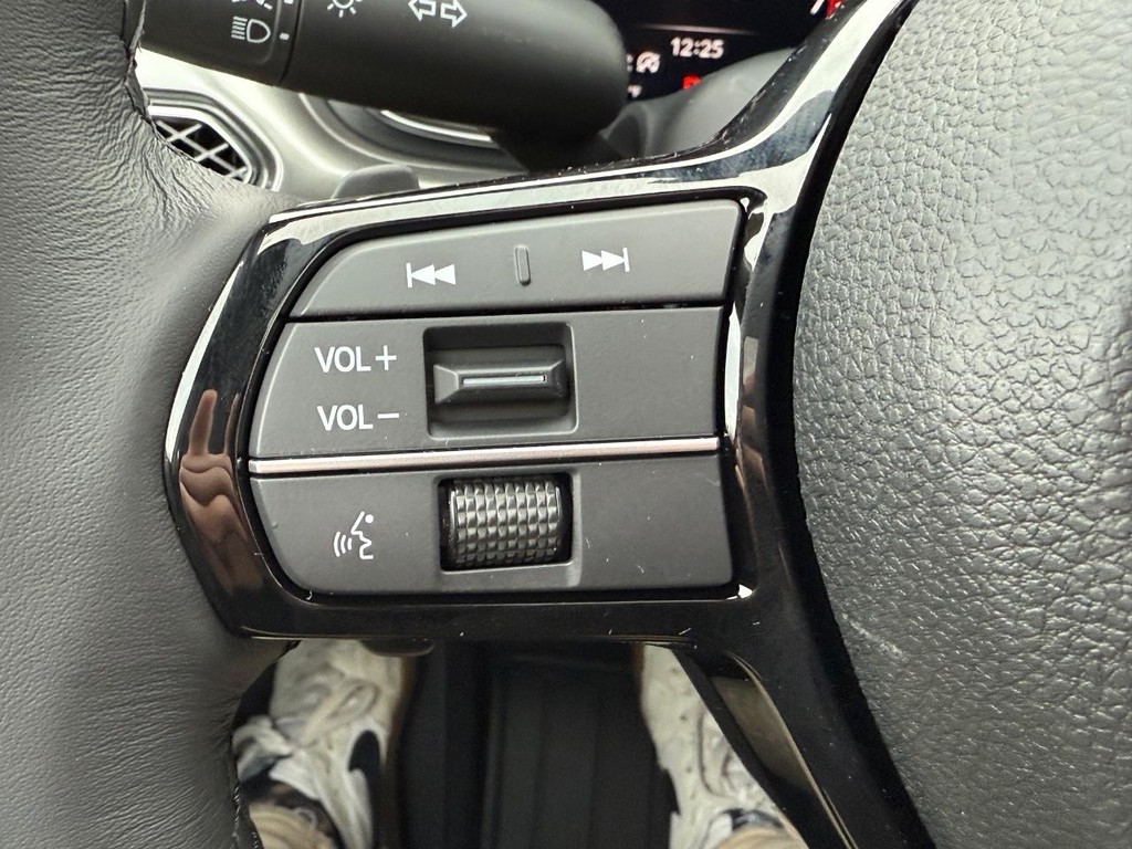 Acura Integra Vehicle Full-screen Gallery Image 11