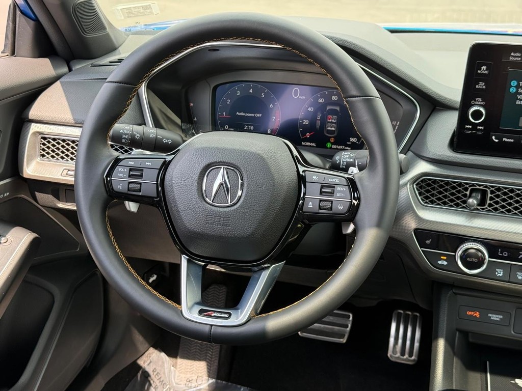 Acura Integra Vehicle Full-screen Gallery Image 13
