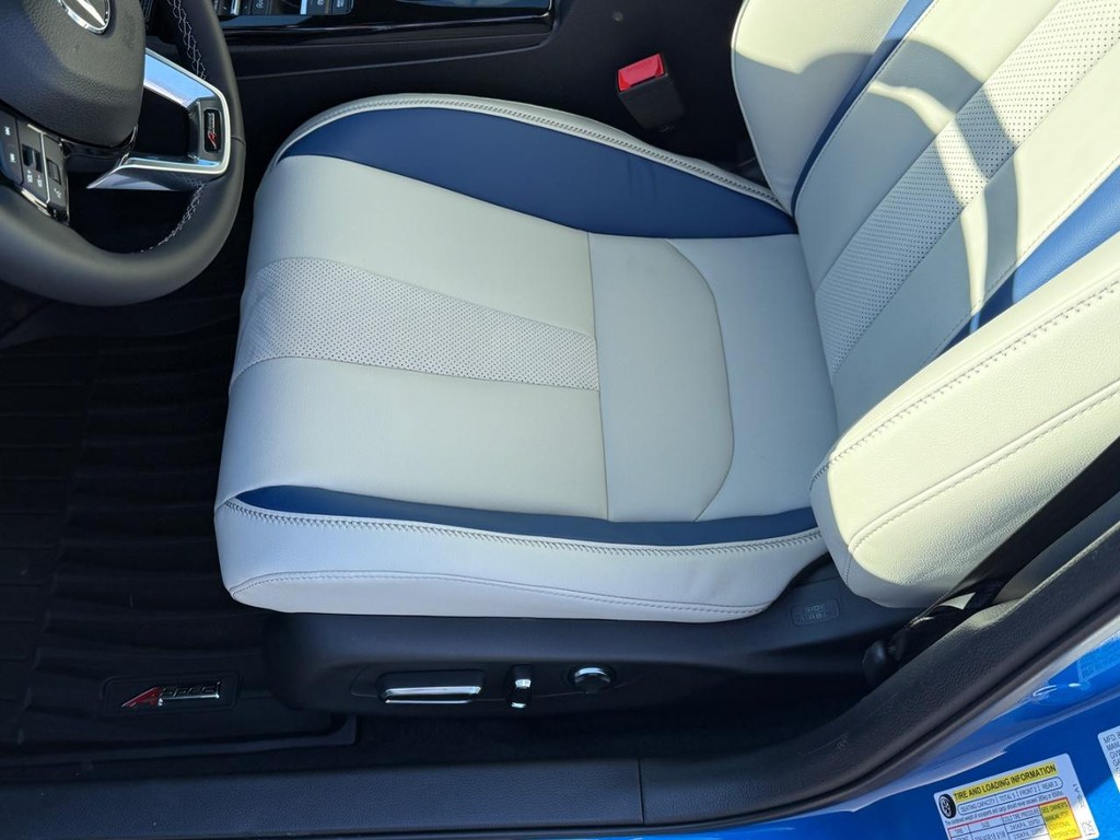 Acura Integra Vehicle Full-screen Gallery Image 11