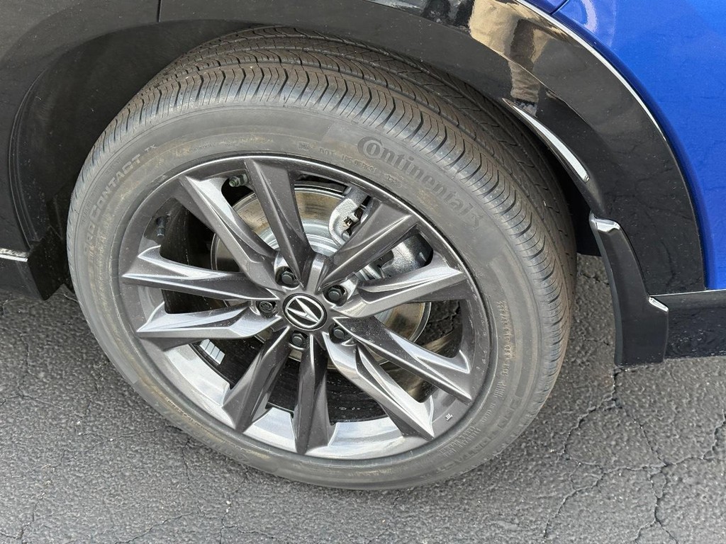 Acura ADX Vehicle Full-screen Gallery Image 05