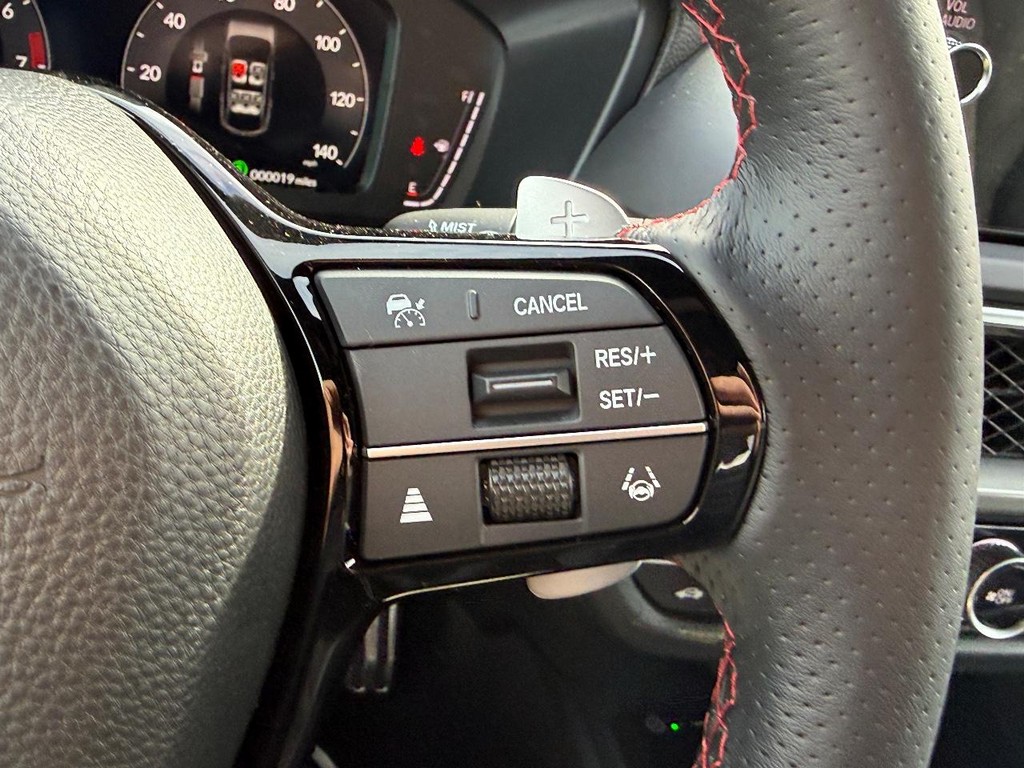 Acura ADX Vehicle Full-screen Gallery Image 13