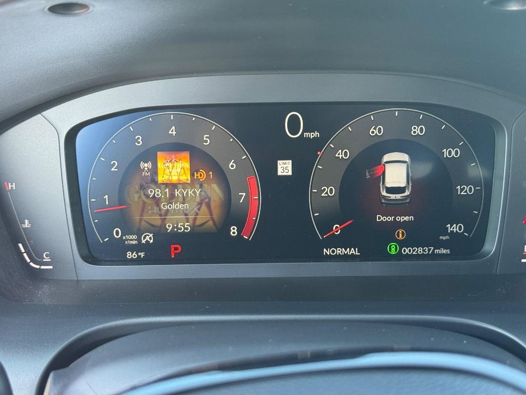 Acura ADX Vehicle Full-screen Gallery Image 21