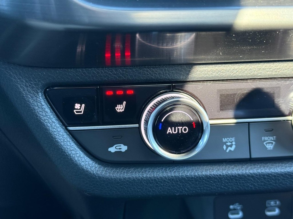 Acura ADX Vehicle Full-screen Gallery Image 16