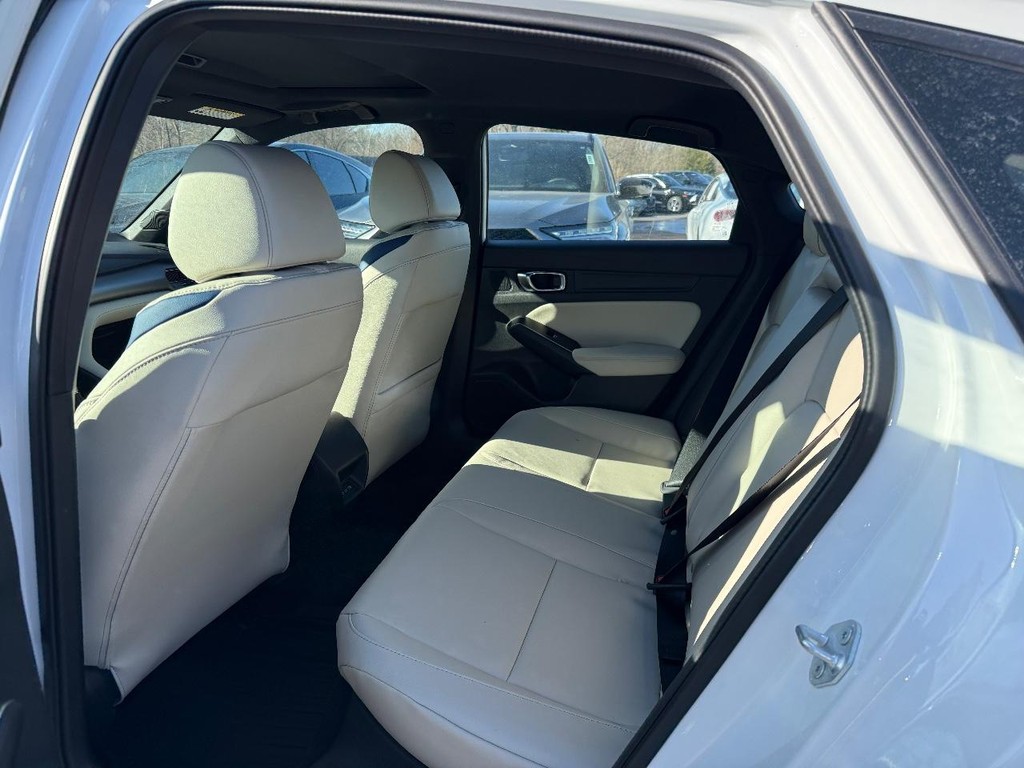 Acura Integra Vehicle Full-screen Gallery Image 06