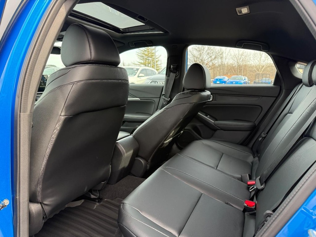 Acura Integra Vehicle Full-screen Gallery Image 06
