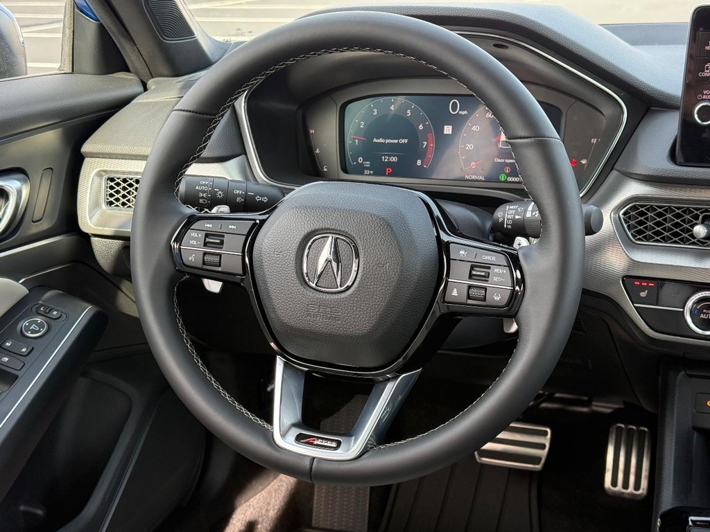 Acura Integra Vehicle Full-screen Gallery Image 08